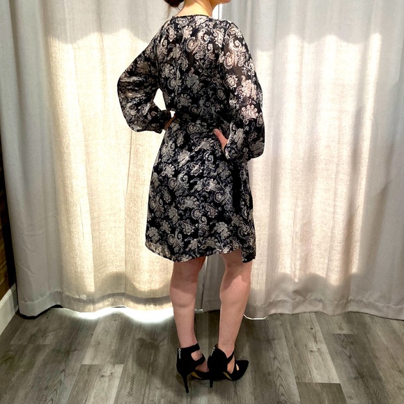 Midi dress, size M - Picture 2 of 5